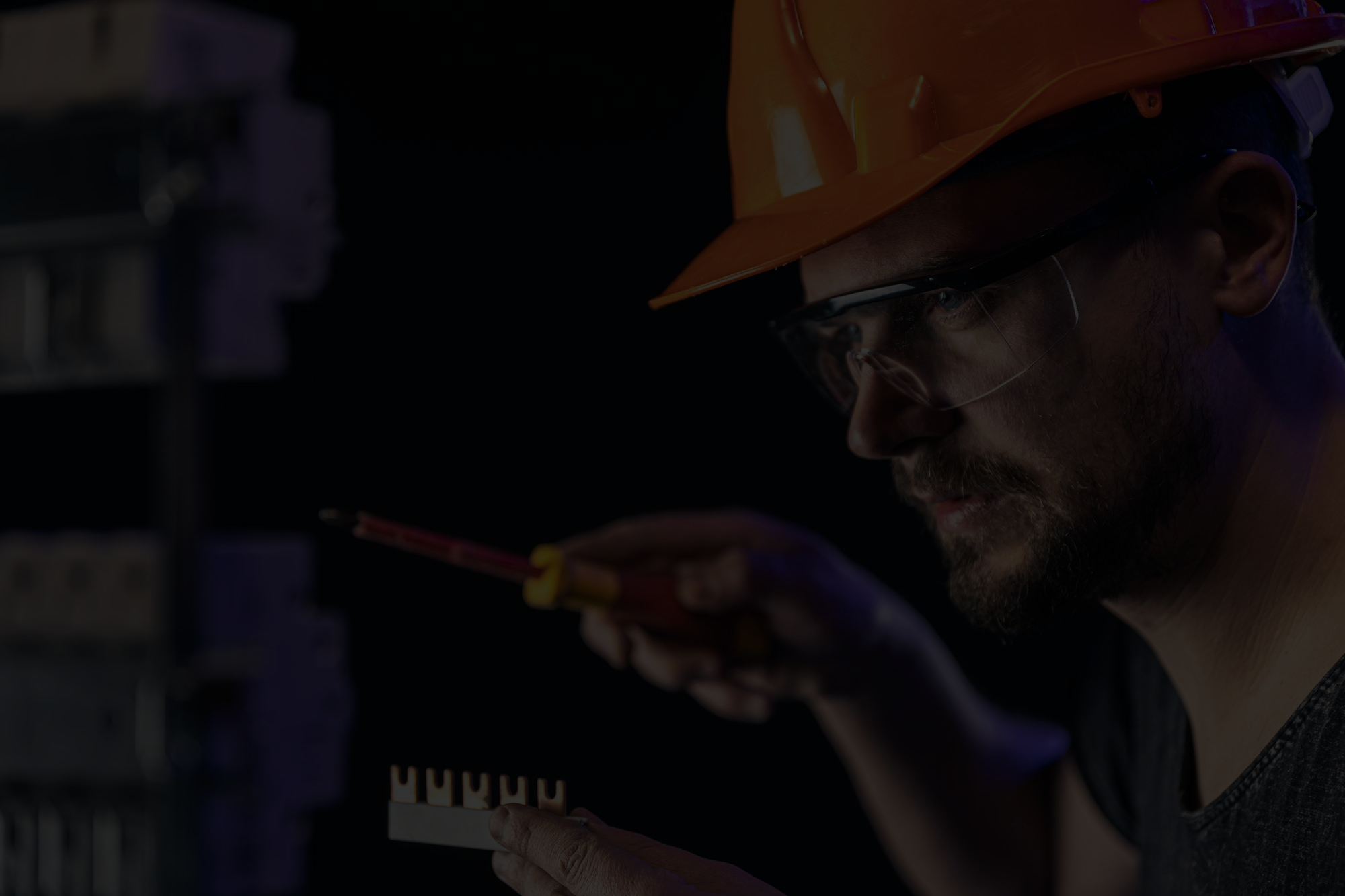 How to Hire the Right Electrician in Temecula, CA