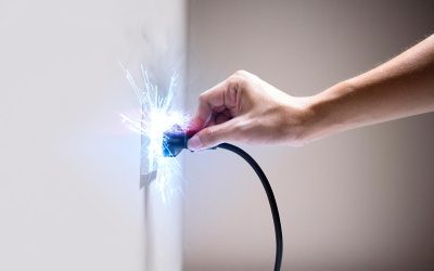 Outlet Sparking? What’s Normal, What’s Dangerous, and When to Call an Electrician